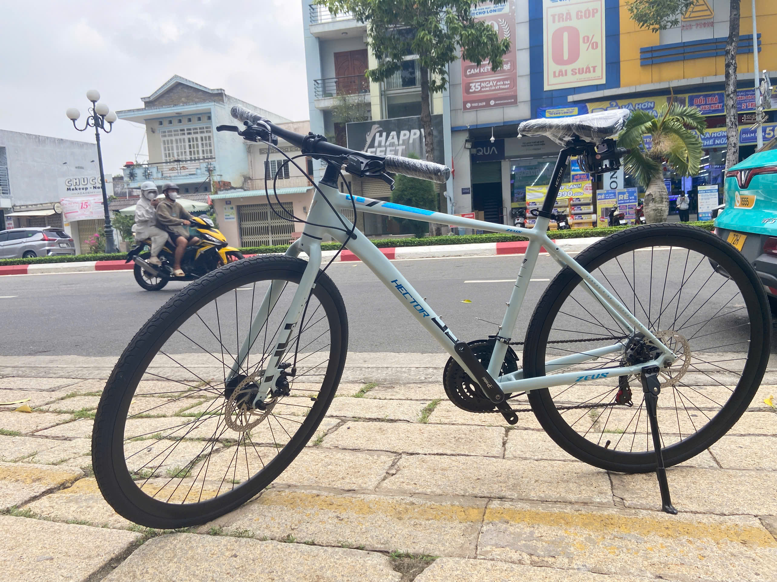 Xe đạp đường phố Hector Zeus - Bánh 700C